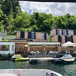 Holiday park Klimatisierte Familienchalets Am Millstaetter *