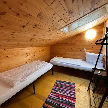 Schisafari Im Familienchalets Am Millstaetter