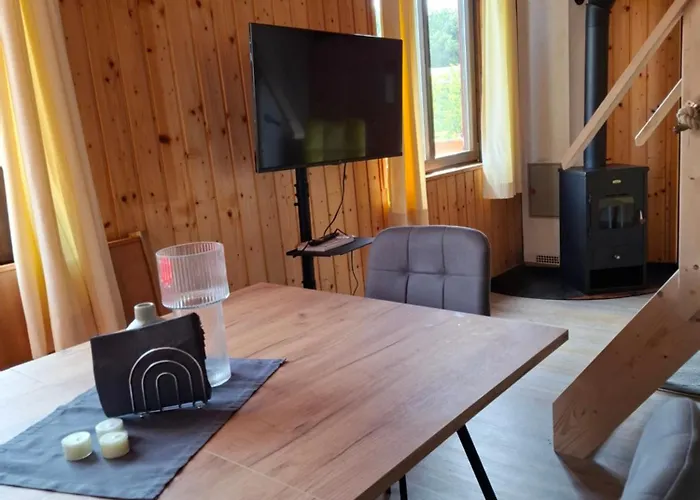 Schisafari Im Familienchalets Am Millstaetter Village de vacances *